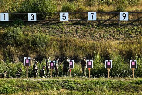 MPK:n kurssin ampumaharjoitus järjestettiin syksyllä Lempäälässä. 