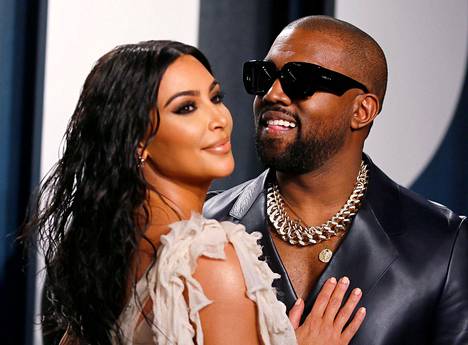 Kim Kardashian ja Kanye West ovat olleet naimisissa vuodesta 2014 lähtien. Parilla on neljä lasta.