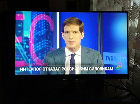 Venäläinen televisiokanava Dožd on ollut pitkään Venäjän viranomaisten hampaissa. Kanava pakeni ulkomaille Venäjän aloitettua suurhyökkäyksen Ukrainaan.