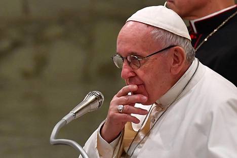 Paaci Franciscus puhui katolilaisille Vatikaanissa keskiviikkona.