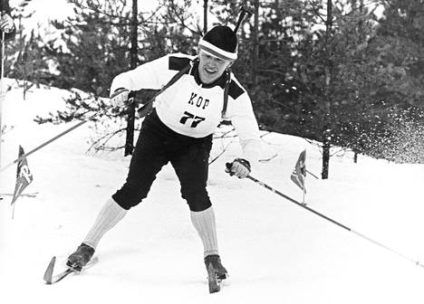 Esa Hämäläinen, the smiling boy of biathlon, took the men's Finnish championship in 10 kilometers.