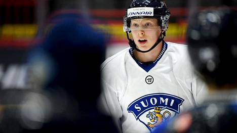 Jääkiekko | Rädyn kiekkoveljekset hurmasivat nuorten MM-turnauksessa, enää toinen on mukana Nuorissa Leijonissa: ”Varmasti oli kova paikka hänelle”