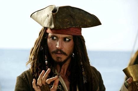  Merirosvoseikkailujen sarja Pirates of the Caribbean nosti Johnny Deppin suuren yleisön tähdeksi.