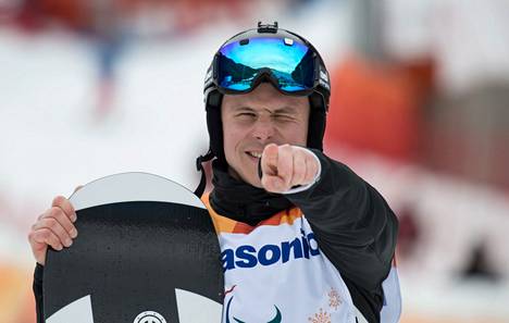 Matti Suur-Hamari sijoittui perjantaina viidenneksi paralumilautailun MM-kisojen avauslajissa banked slalomin parikilpailussa. Arkistokuva.
