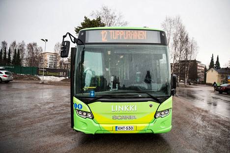 Jyväskylän bussissa matkustettiin hengenvaarallisella tavalla. Kuvituskuva.