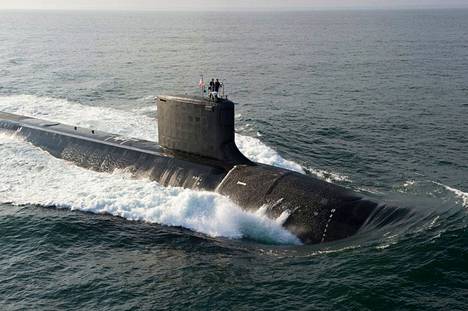 Yhdysvaltojen Virginia-luokan sukellusvene USS North Dakota Atlantilla vuonna 2013.