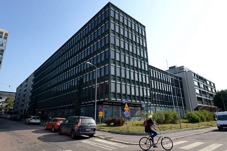 Arkkitehti Ilmo Valjakan suunnittelema toimistorakennus valmistui Lastenkodinkadulle 1960-luvun puolivälissä.