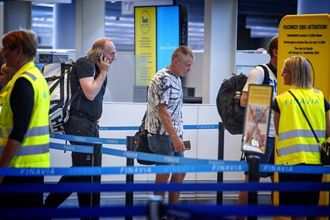 Jyrki Sytelä (left) and Marko Mustonen traveled to Rostock on Friday evening.