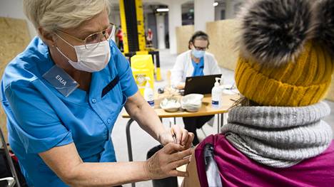 Rokotukset | Israel rokottaa 150 000 päivässä, Suomessa rokotuksia annettu yhteensä vajaat 2 000 – Monet ensimmäisistä rokotettavista ovat olleet joululomalla