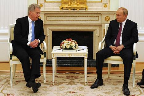 Presidentti Sauli Niinistö keskusteli Venäjän presidentin Vladimir Putinin kanssa Moskovassa viime lokakuussa.