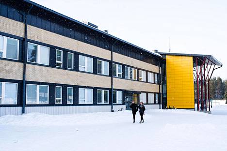 Talvisalon yhtenäiskoulu Savonlinnassa on yksi kielikokeiluun hakeneista. Nyt kokeilun toteutuminen on vaakalaudalla, koska hakijoita oli niin vähän.