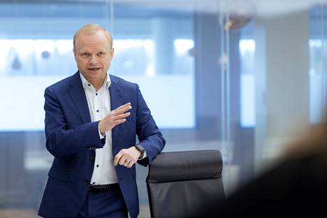 Nokian toimitusjohtaja Pekka Lundmark yhtiön pääkonttorissa.