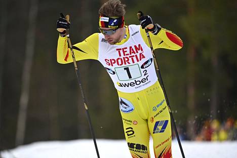 Joni Mäki ankkuroi Pohti Ski Teamin voittoon.