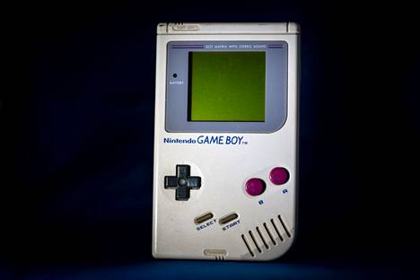 Nintendon Game Boy -konsolista tuli suosittu laite Tetriksen pelaamiseen. 