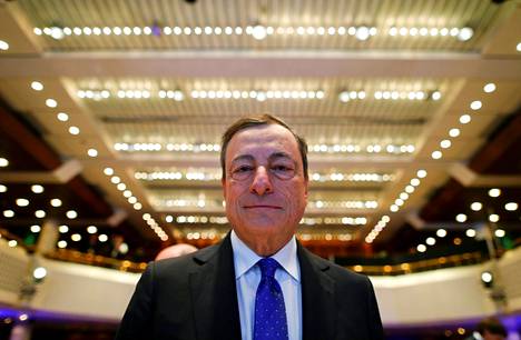 EKP:n pääjohtaja Mario Draghi kuvattiin marraskuussa Saksan Frankfurtissa.