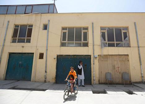 Ulkokuva talosta Kabulissa, josta Reutersin mukaan suomalaisnainen siepattiin ja hänen saksalainen työtoverinsa sekä afganistanilaisvartia surmattiin.