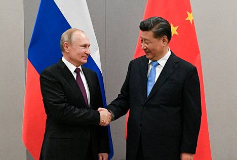 Venäjän Vladimir Putin ja Kiinan Xi Jinping ovat tavanneet toisensa lähes 40 kertaa alle kymmenessä vuodessa. Kuva Brasiliasta marraskuulta 2019.