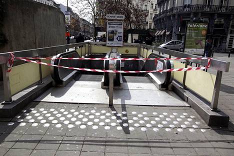 Brysselin julkinen liikenne on seisahtunut tarkastajan surman takia.