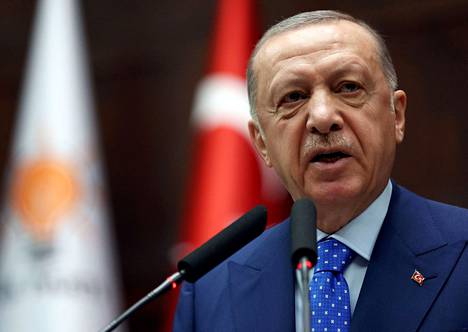 Turkin presidentti Recep Tayyip Erdoğan pitämässä puhetta 18. toukokuuta.
