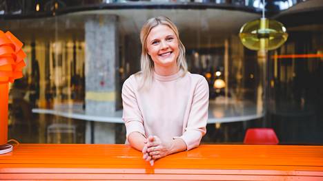 Suomalainen Jenny Gyllander nousi kansainvälisten vaikuttajien listalle yhdistettyään huvin ja pääomasijoittajan työn Instagramissa