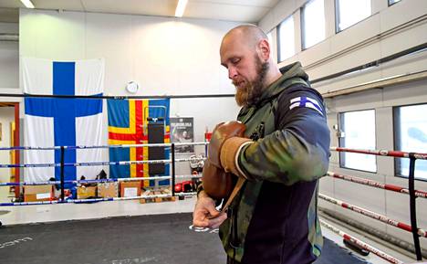Robert Helenius harjoitteli tammikuussa Ahvenanmaalla. Kun Nordic Nightmare panee hanskat naulaan joku päivä, voi suomalaisessa ammattinyrkkeilyssä olla hiljaista. 