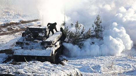 Sotilas osallistui Venäjän ja Valko-Venäjän asevoimien yhteisiin harjoituksiin Valko-Venäjällä helmikuussa. 