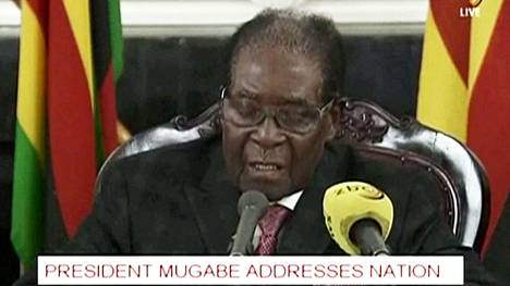 Zimbabwen Mugaben, 93, valtakauden päättymistä pidettiin jo varmana – puheessaan kansalle hän ei kuitenkaan maininnut erosta mitään