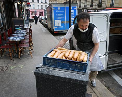 Sebastien Hayertz lähti viemään patonkeja asiakkailleen leipomoltaan Pariisin Montmartrelta.