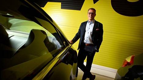 Yritykset | Pörssiraketti Kamux aloittaa Saksassa oikeusprosessin, kun maksetut autot eivät koskaan saapuneet – Saksan maajohtaja sai lähteä
