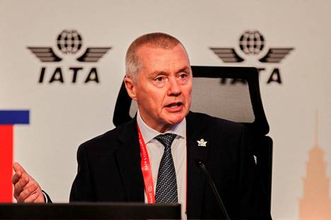 Lentoyhtiöiden IATA:n pääjohtaja kertoi lentoyhtiöiden globaaleista näkymistä lentojärjestön vuosikokouksessa Istanbulissa 5. kesäkuuta 2023.