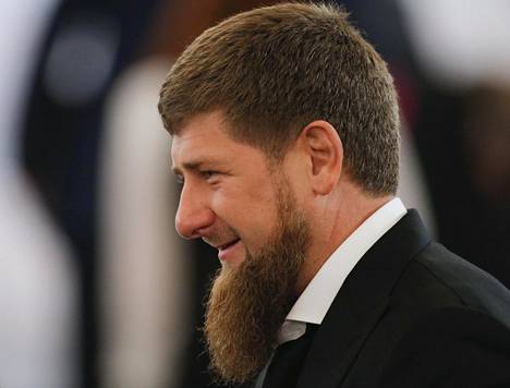 Tšetšenian itsevaltainen johtaja Ramzan Kadyrov on määrännyt avioliittokomission yhdistämään eronneita pareja.