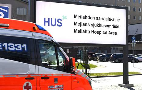 Helsingin ja Uudenmaan sairaanhoitopiirin alueella koko hoitoketju ruuhkaantui helteen ja hoitajapulan vuoksi.