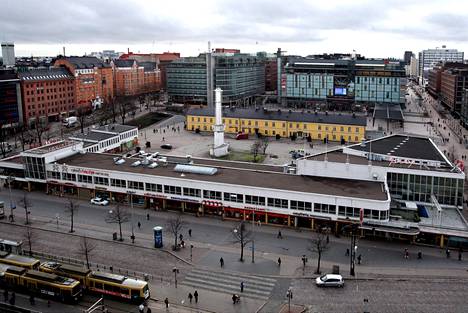 Helsingin vanhana linja-autoasemanakin tunnettuun keltaiseen rakennukseen halutaan rakentaa elokuvateatteri.