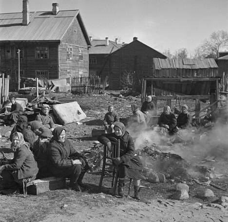 Venäjä avasi virallisen rikostutkinnan suomalaisten tekemäksi väitetystä  kansanmurhasta Karjalassa - Ulkomaat 