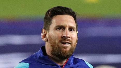 Jalkapallo | Lionel Messi sivuaa seuraennätystä: nousee eniten pelejä Barcelonassa pelanneeksi pelaajaksi