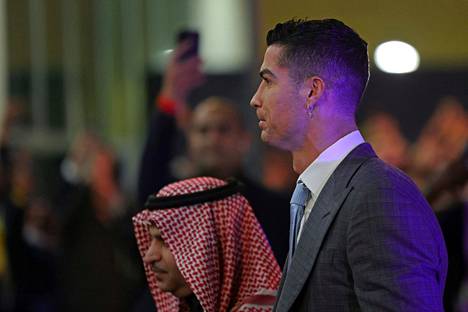 Saudi-Arabiaan saapunut Christiano Ronaldo sanoi haluavansa rikkoa ennätyksiä uudessa seurassaan.
