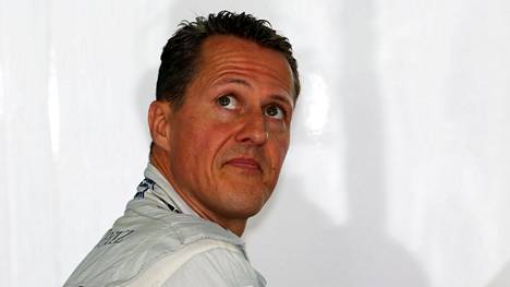 Ranskalaislähde: Michael Schumacher on siirretty pois pariisilaisesta sairaalasta, sai kokeellista hoitoa