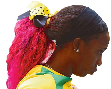 Shelly-Ann Fraser-Pryce oli viime kesänä täysin omassa luokassaan yleisurheilun MM-kisoissa. Se sai muut juoksijat välttelemään jamaikalaista ja epäilemään häntä dopingista.