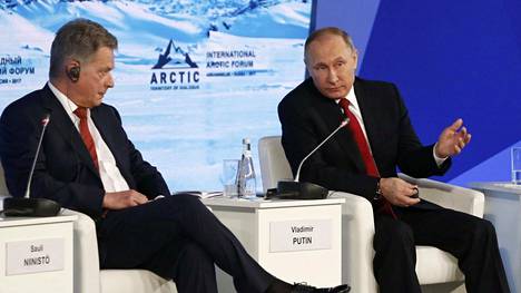 Presidentti Sauli Niinistö ja Venäjän presidentti Vladimir Putin tapasivat torstaina arktisessa foorumissa, joka järjestettiin Venäjällä Arkangelissa.