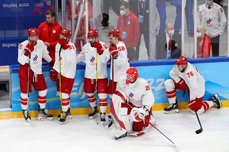 Venäjän olympiakomitean joukkue jäi Pekingin olympiafinaalissa hopealle Leijonien viedessä kultaa. Nyt Venäjältä vietiin kevään 2023 miesten MM-kisojen järjestelyoikeudet.