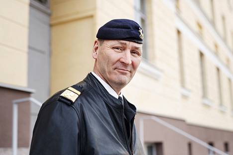 Pääesikunnan tiedustelupäällikkö, kontra-amiraali Juha Vauhkonen Helsingissä toukokuussa 2021.