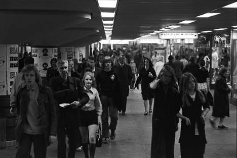 The Helsinki Station Tunnel was completed at the end of the 1960s.  Pictured is the Station Tunnel in 1971.