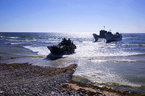Itämeren puolustamista harjoiteltiin Naton Baltops-harjoituksessa Gotlannin saaren tuntumassa kesällä 2022. 