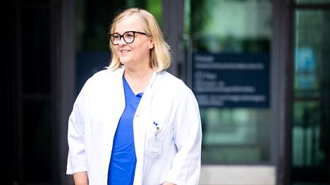 Tampereen yliopistollisen sairaalan hormoni- ja lapsettomuuspoliklinikka avasi ovensa 25. heinäkuuta kesätauon jälkeen. Ylilääkäri Katja Ahinko kertoo, että vapaan hoitopaikan valinnalla poliklinikalle on tullut paljon potilaita myös muista sairaanhoitopiireistä. 