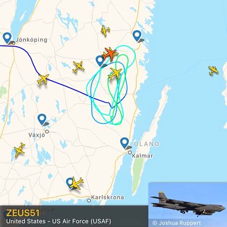 Screenshot from Flightradar on Friday.  The picture shows two B-52s off the east coast of Sweden and a loop flown by one of them.