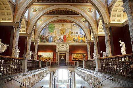 Ruotsin kansallismuseon korjaus on tuhannen ihmisen taidonnäyte - Kulttuuri  