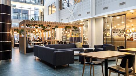 Helsingin Pitäjänmäellä sijaitsevassa Valimotie 9-11 -toimistotalossa työntekijöiden viihtyvyyttä parantavat muun muassa talosta löytyvät lounasravintola sekä kuntosali.