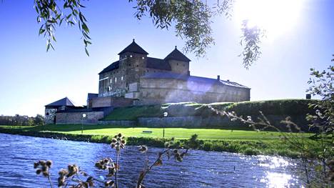 Hämeen linna perustettiin tiettävästi Birger Jaarlin tekemän ristiretken jälkeen 1200-luvun lopulla.