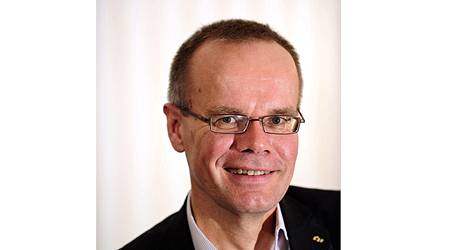 Pasi Vainio on Suomen kustannusyhdistyksen hallituksen puheenjohtaja ja Otavan toimitusjohtaja.