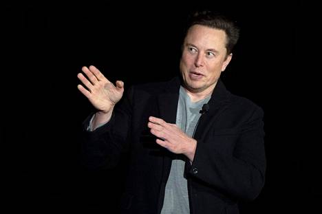 Elon Musk helmikuussa 2022. 